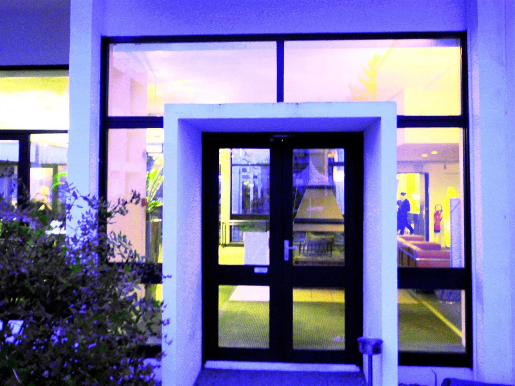 Hotel Villa Bellagio Blois By Popinns La Chaussée-Saint-Victor Exteriör bild